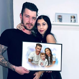 🎄✨ Speciální Vánoční překvapení! ✨🎄 Náš nejoblíbenější produkt - Kreslený portrét podle vaší oblíbené fotky! 🖼️🎨 Tento...